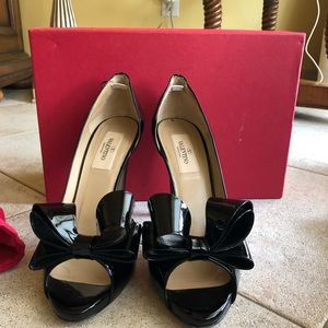 Valentino Garavani pump